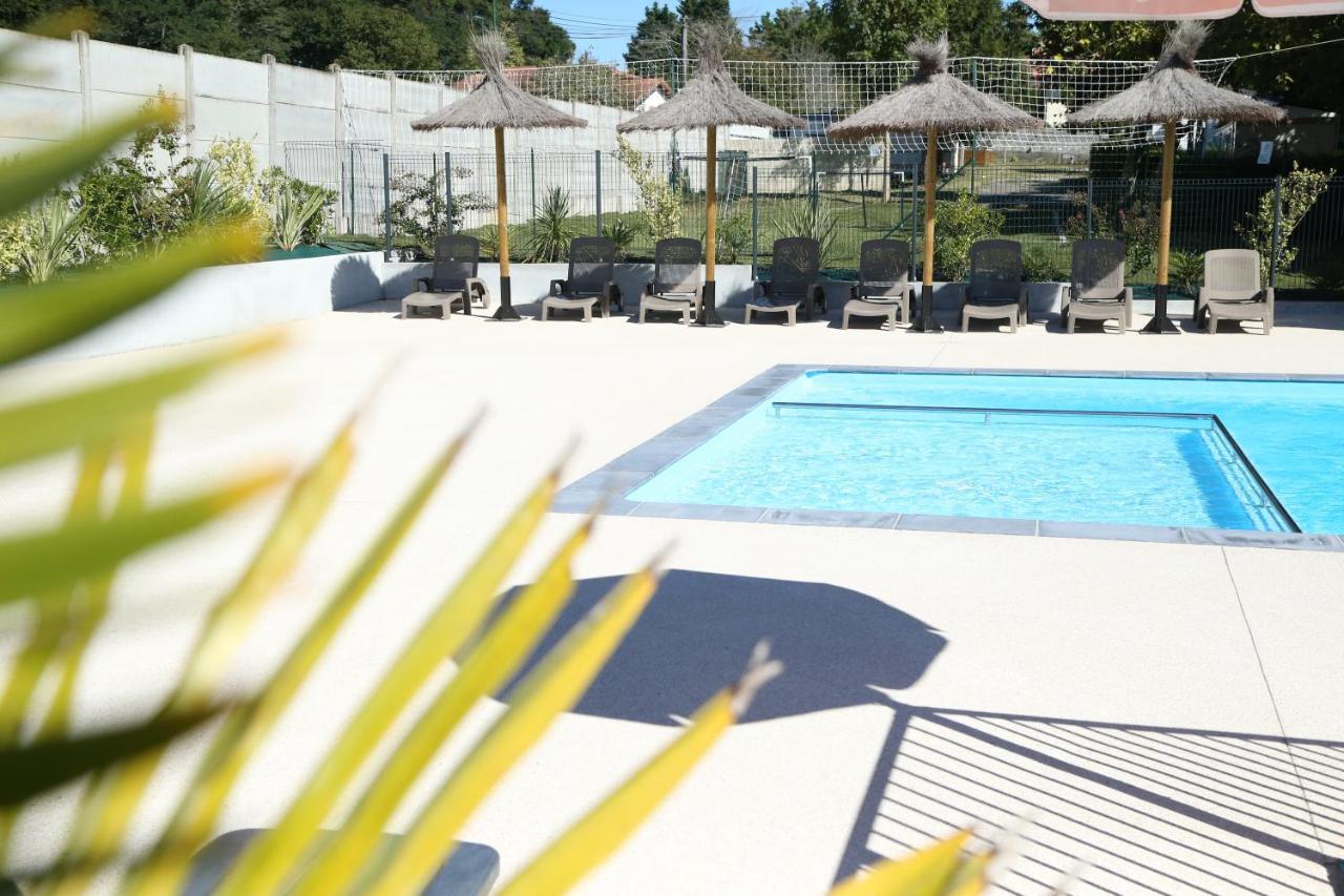 Camping Le Ruisseau Saint-André-de-Seignaux Kültér fotó